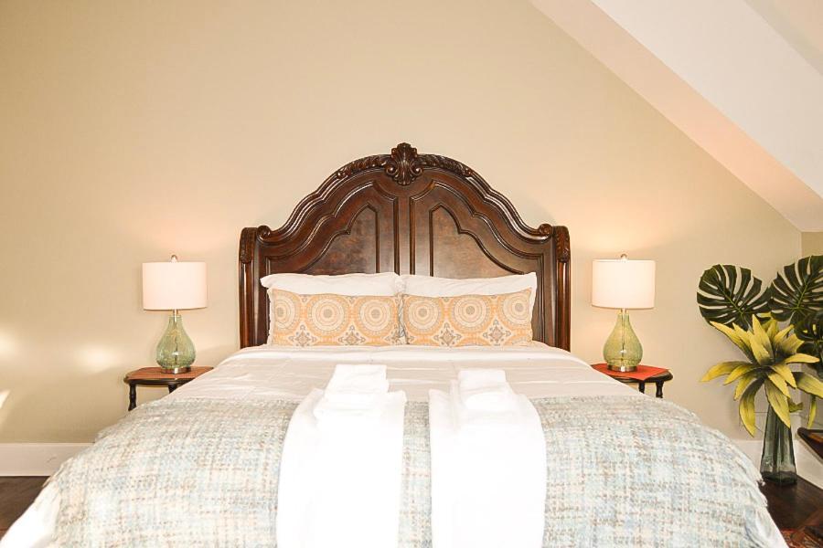 300 Clifton Bed & Breakfast Minneapolis Room photo
